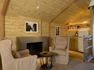 Vị trí lắp đặt tủ lạnh trong phòng khách