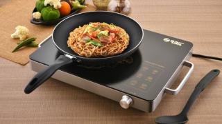 Bếp hồng ngoại tự ngắt là lỗi hay tính năng? Sửa như thế nào?