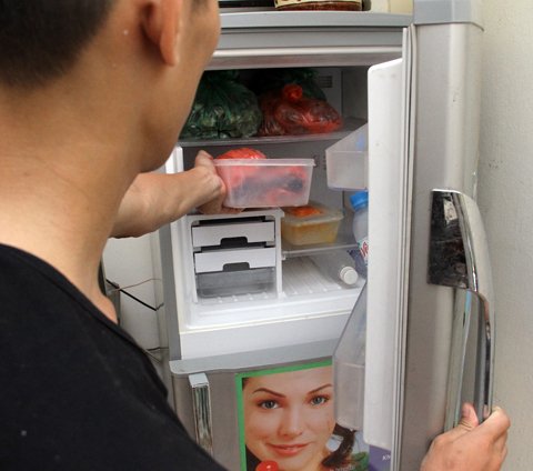 Khắc phục nhanh sự cố tủ lạnh bị nấm mốc